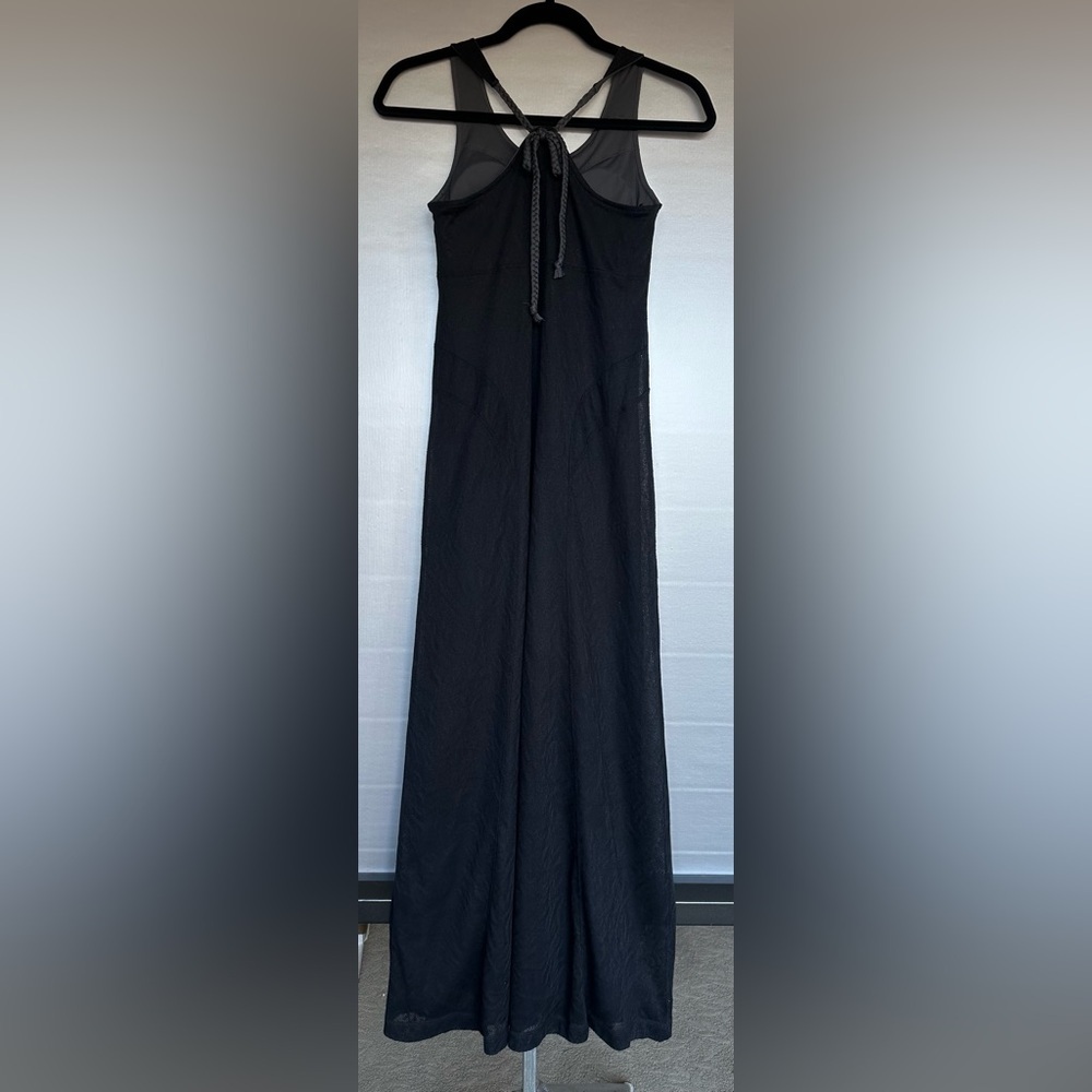 Athleta Black Mesh Gray Inside Long Dress Built in Bra Halter Ties Back Size XS - Picture 3 of 10